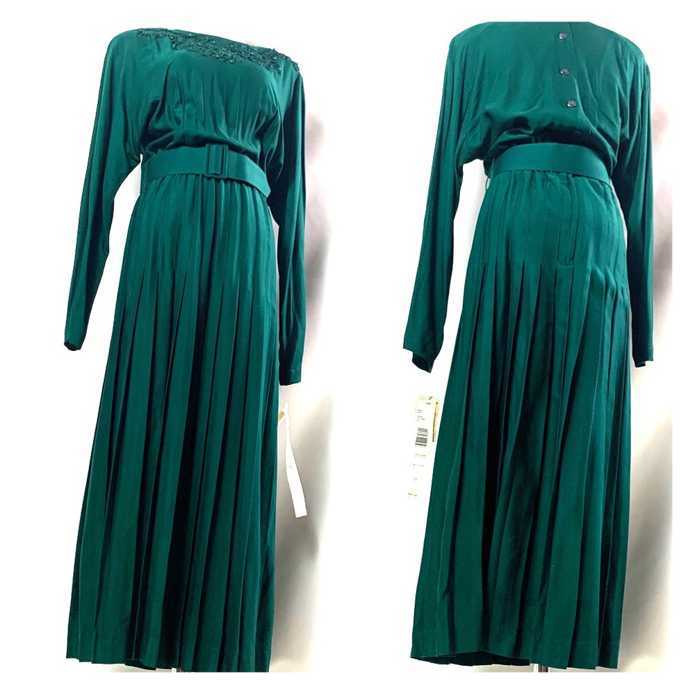 Vintage 1980s MS CHAUS Keel Green Pleated Dress